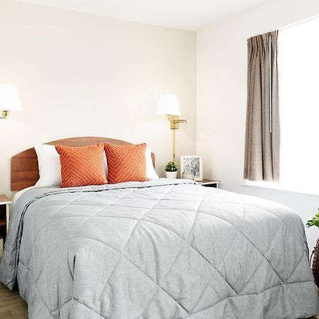 Intown Suites Extended Stay Orlando Fl - South Williamsburg Bagian luar foto